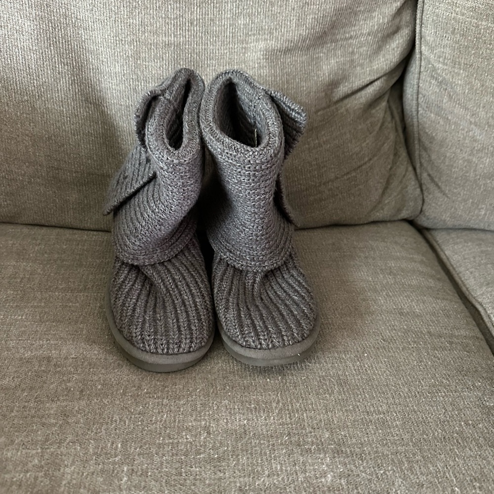 UGG Gray Knit Winter Boots